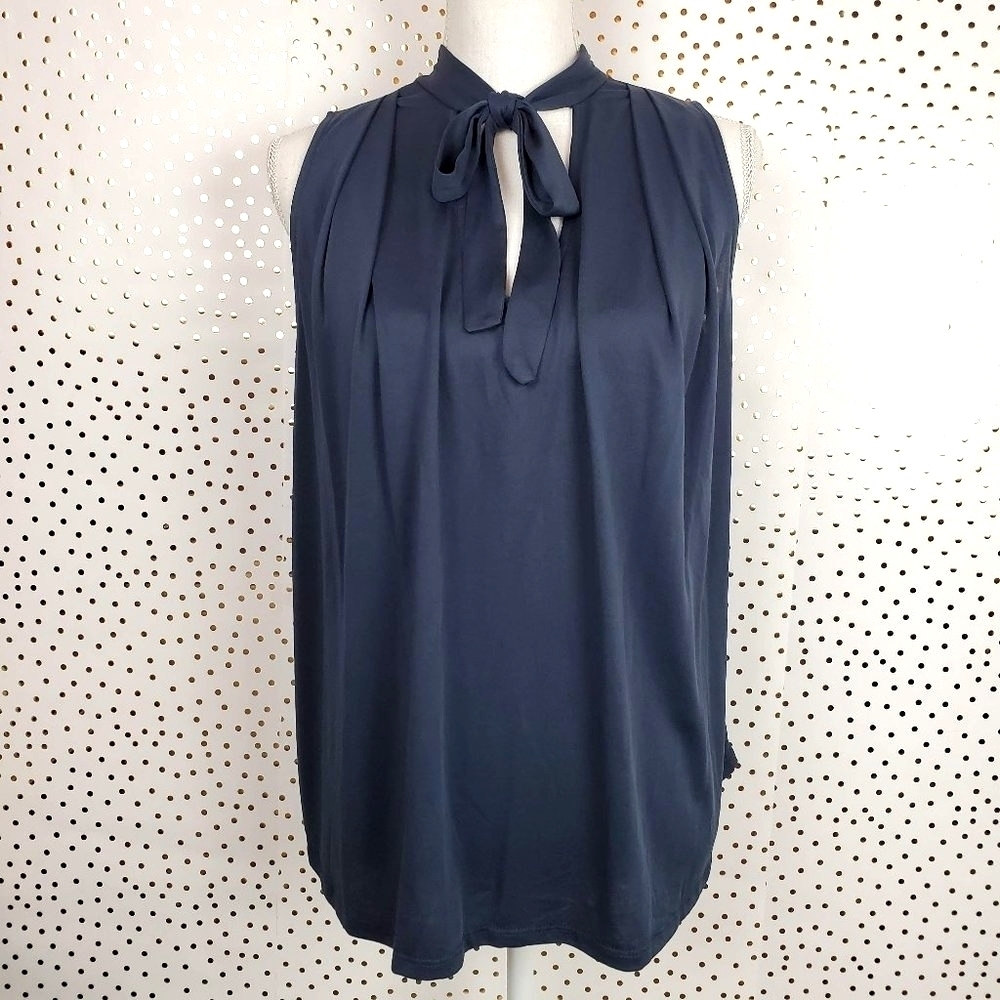 YFB Sleeveless Tie Neck Top